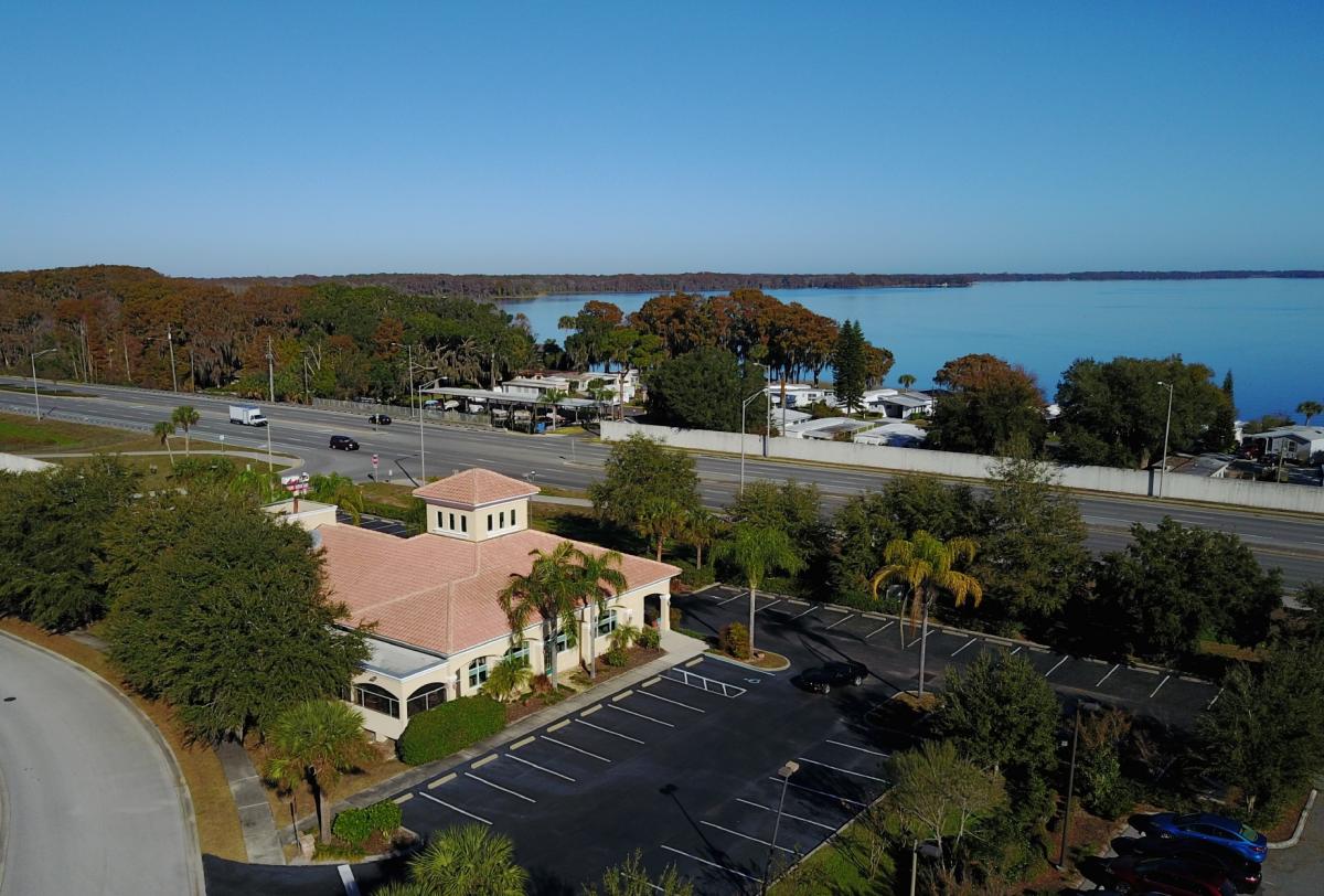 Picture of Restaurant For Sale in Tavares, Florida, United States