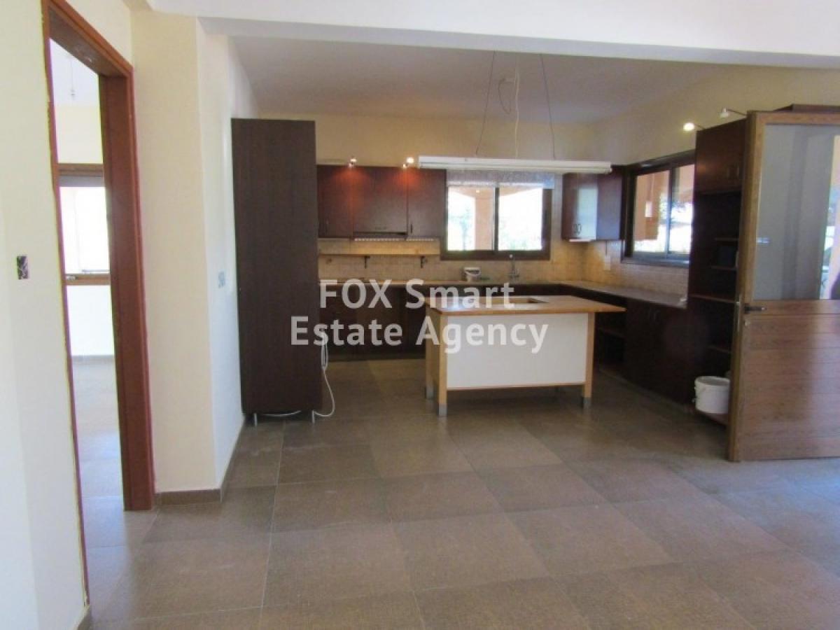 Picture of Home For Sale in Pyrgos Lemesou, Limassol, Cyprus