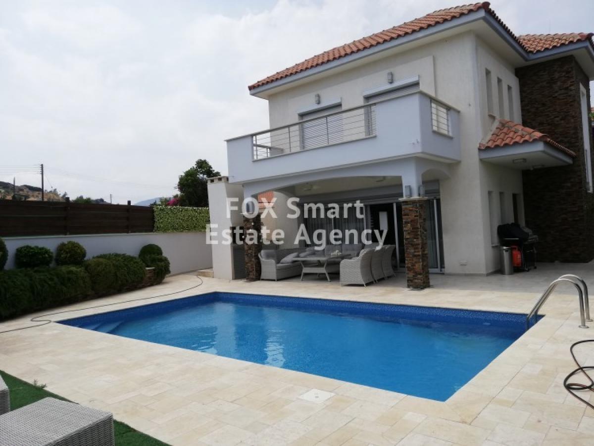 Picture of Home For Sale in Pyrgos Lemesou, Limassol, Cyprus