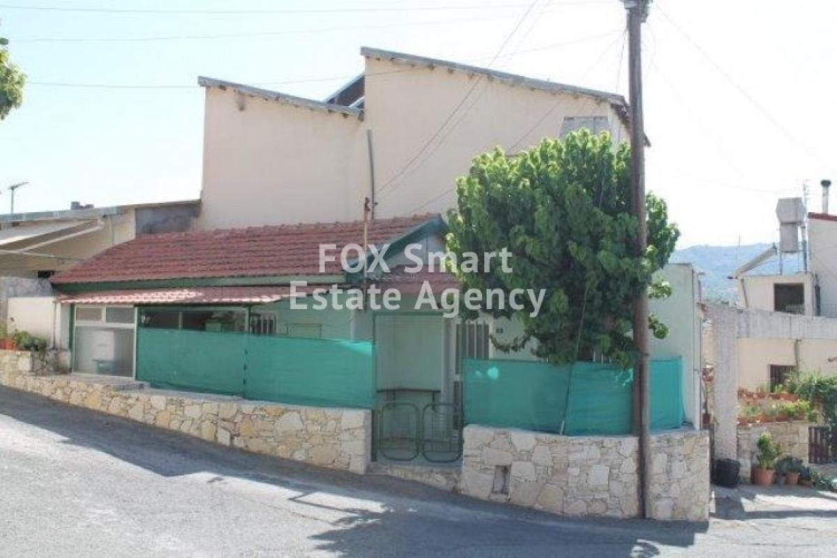 Picture of Home For Sale in Trimiklini, Limassol, Cyprus