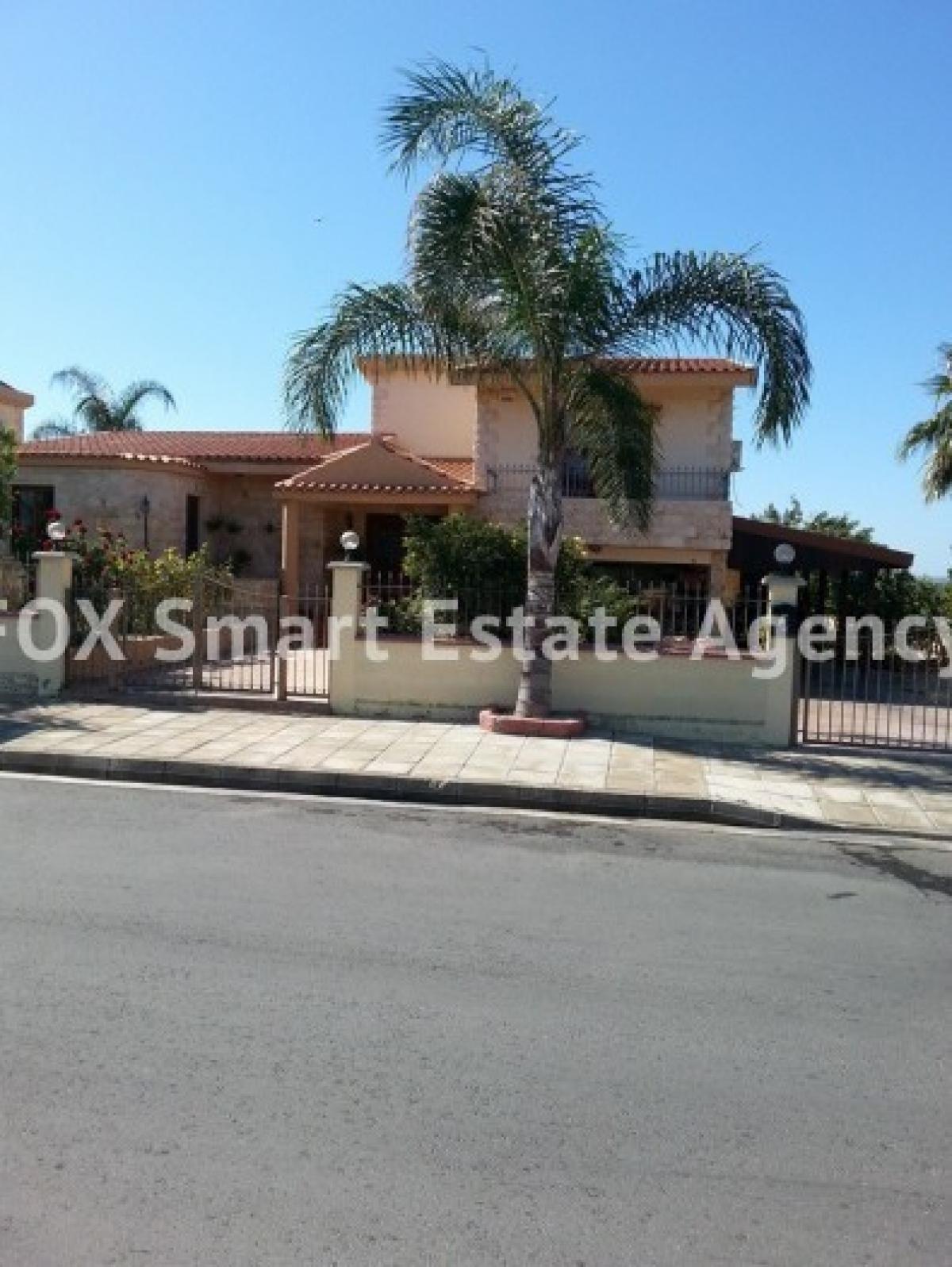 Picture of Home For Sale in Trachoni, Limassol, Cyprus