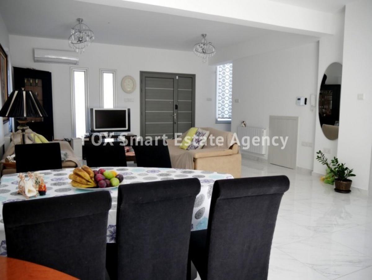 Picture of Home For Sale in Palodeia, Limassol, Cyprus