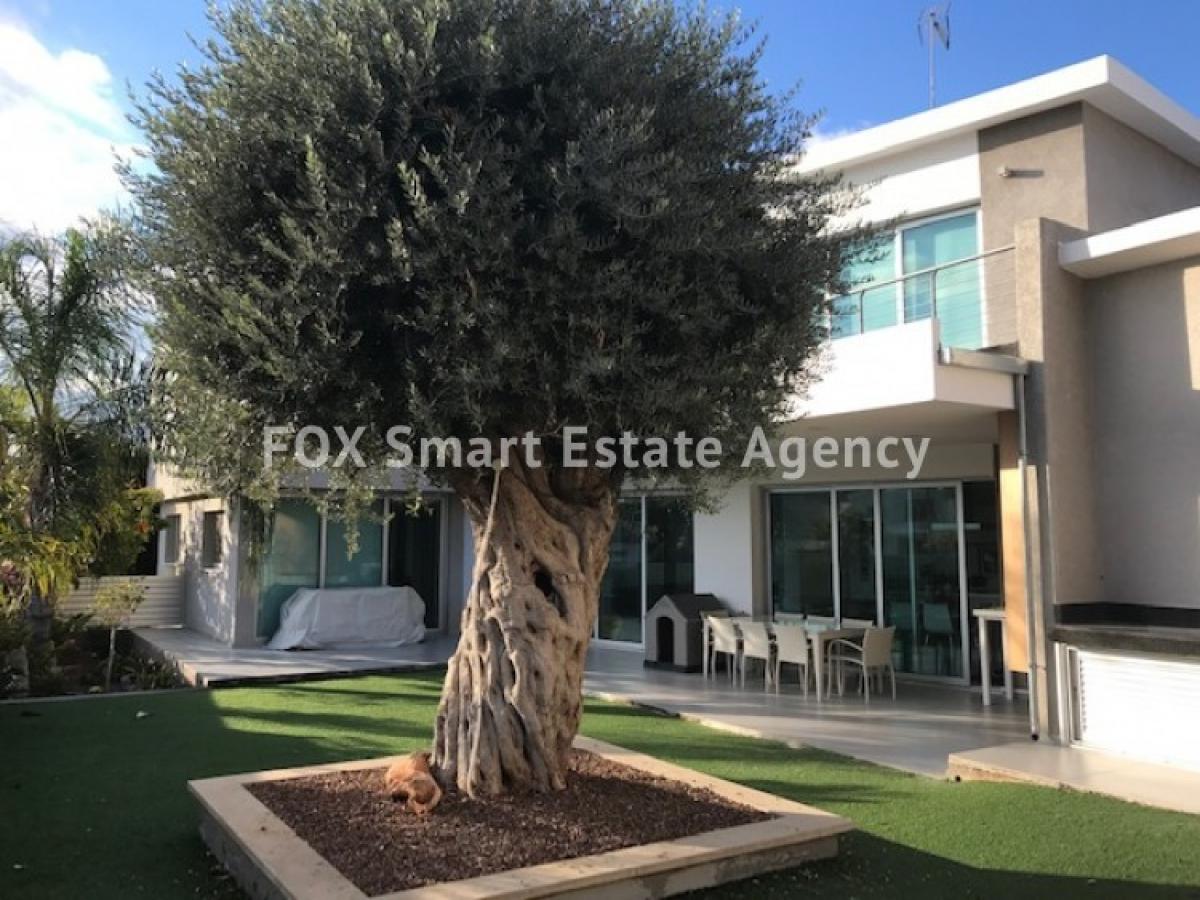 Picture of Home For Sale in Palodeia, Limassol, Cyprus