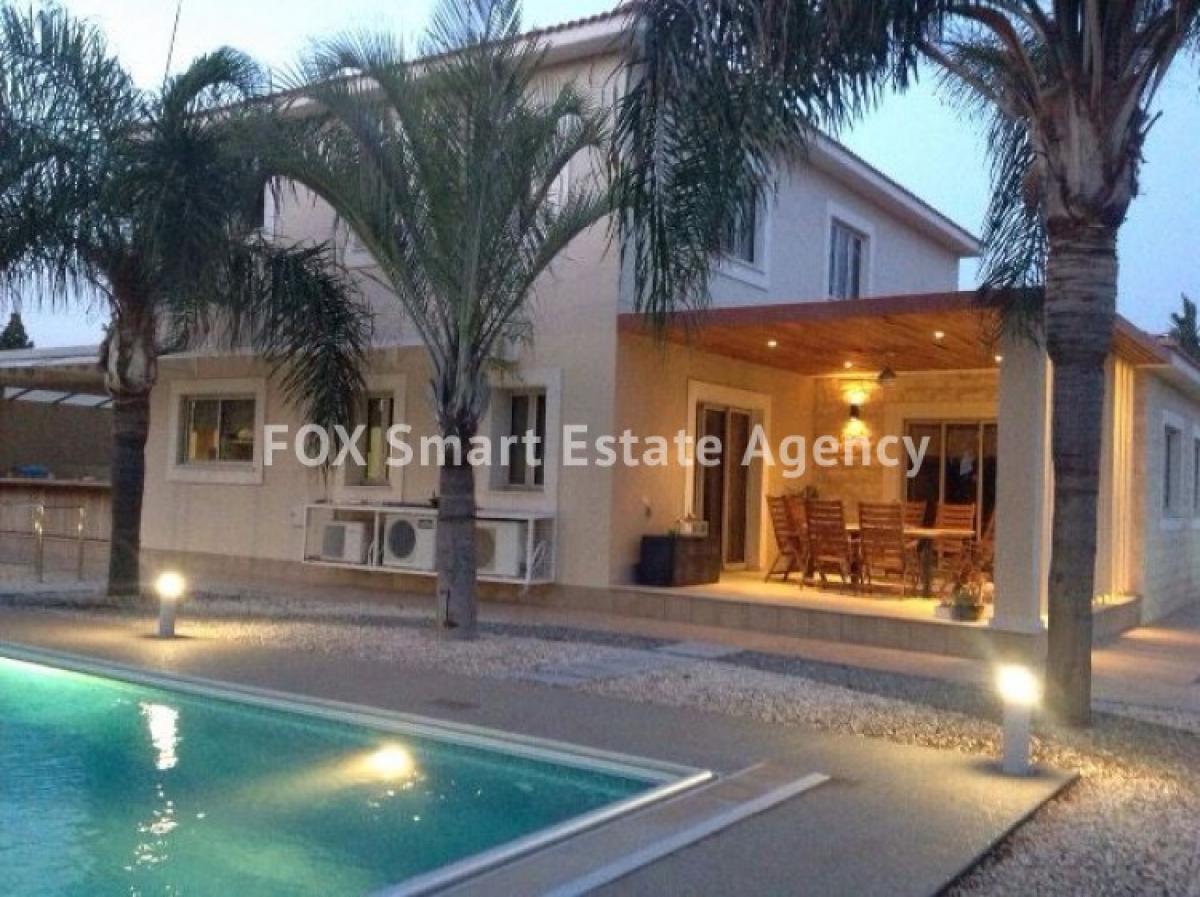 Picture of Home For Sale in Agia Filaxi, Limassol, Cyprus