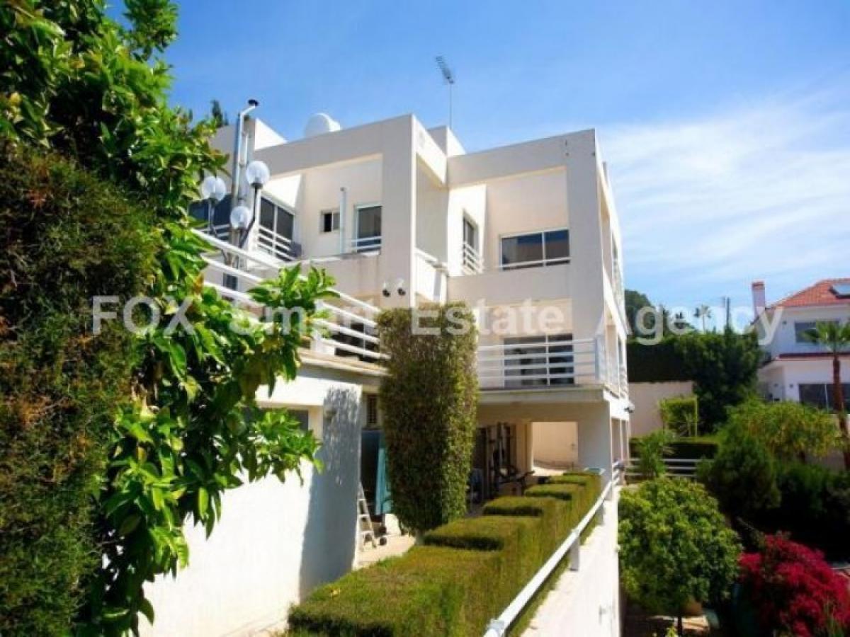 Picture of Home For Sale in Agios Tychon, Limassol, Cyprus