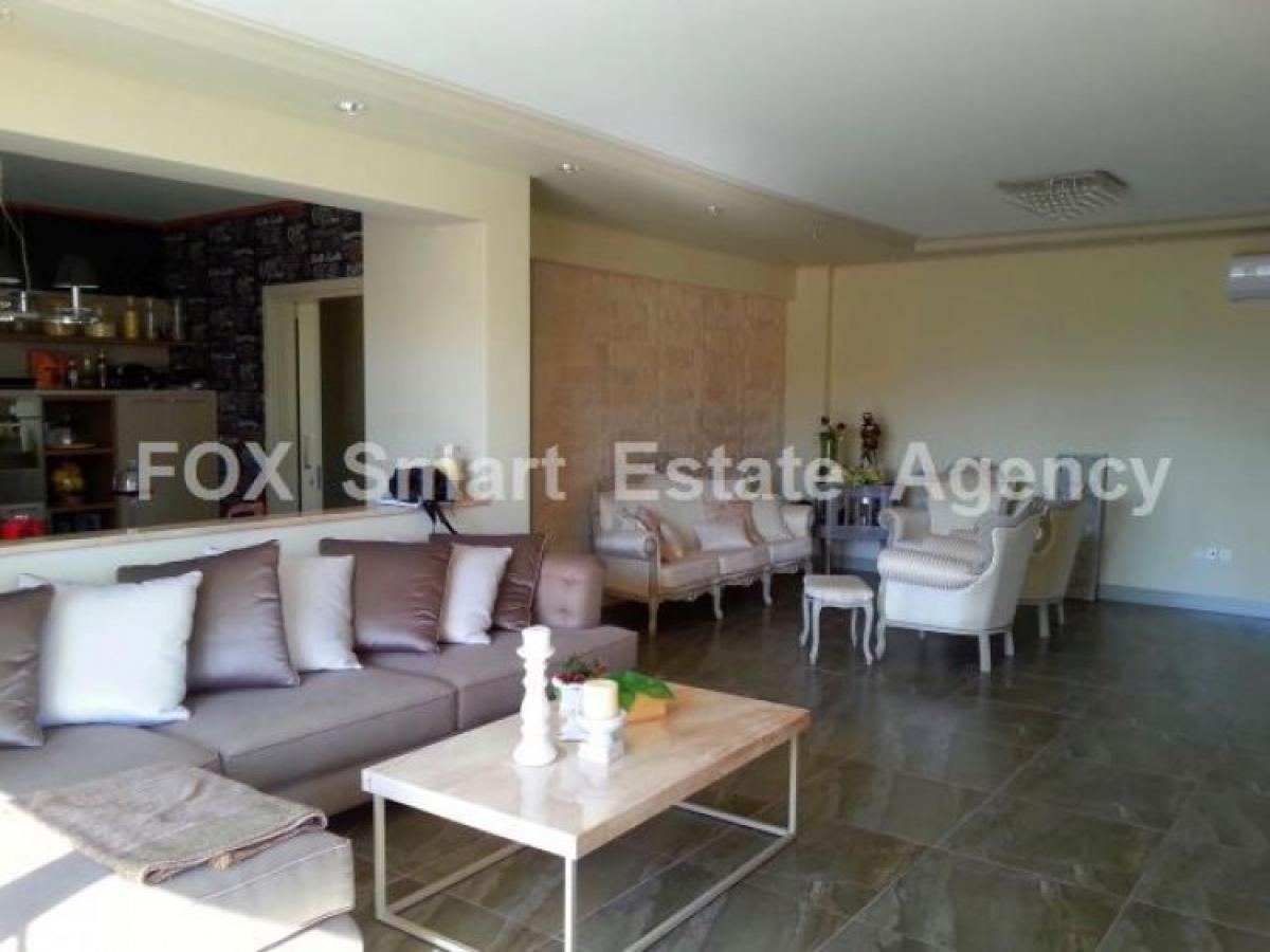 Picture of Apartment For Sale in Agios Tychon, Limassol, Cyprus