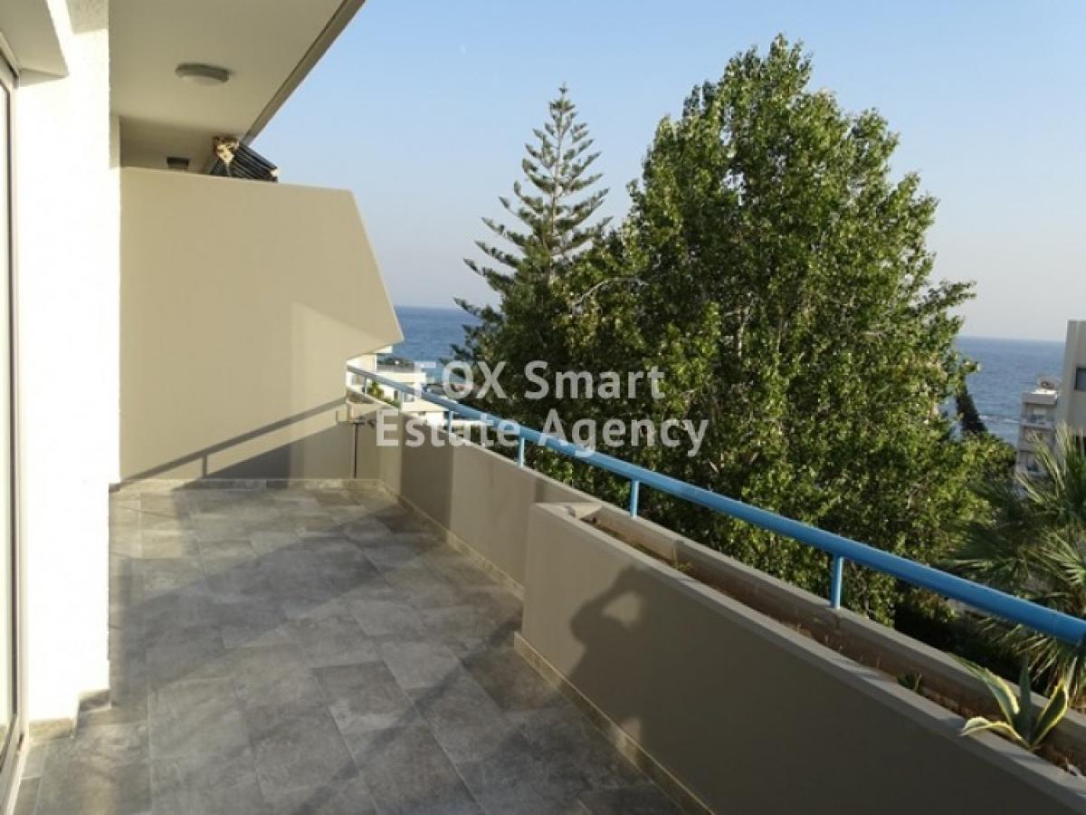 Picture of Apartment For Sale in Amathounta, Limassol, Cyprus