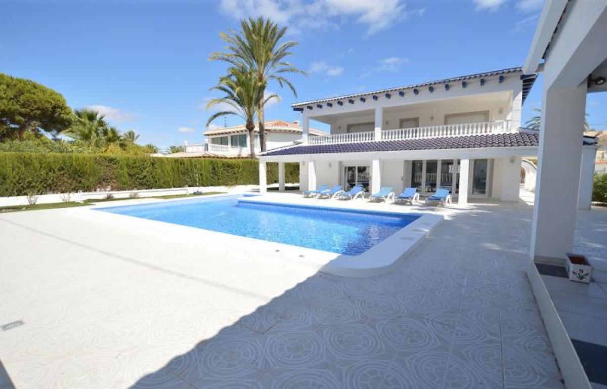 Picture of Villa For Rent in Orihuela Costa, Alicante, Spain