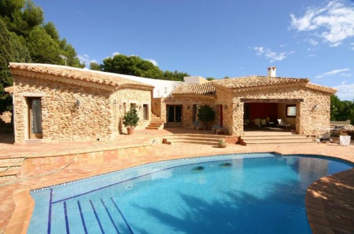 Picture of Home For Sale in Moraira, Alicante, Spain