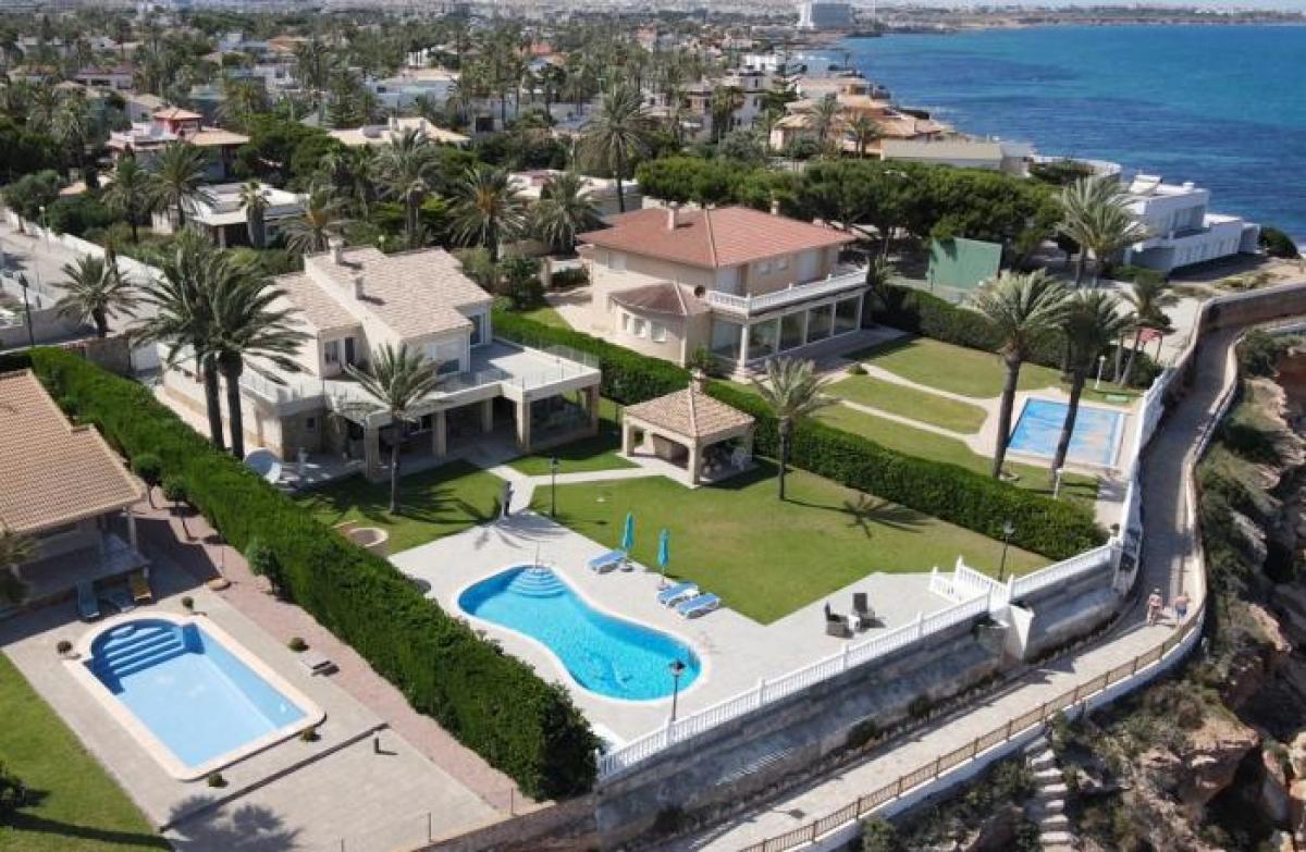 Picture of Villa For Rent in Orihuela Costa, Alicante, Spain