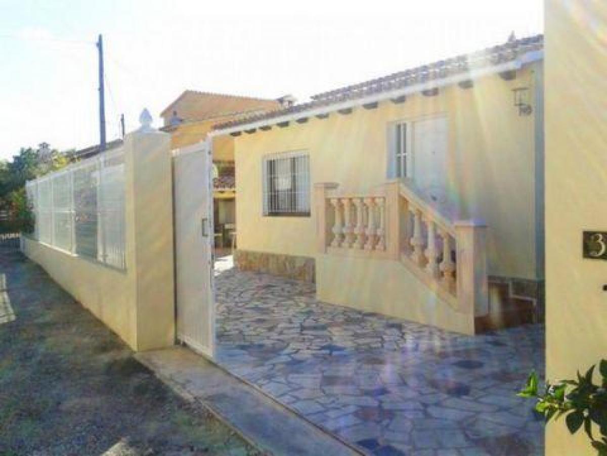 Picture of Villa For Sale in Denia, Alicante, Spain