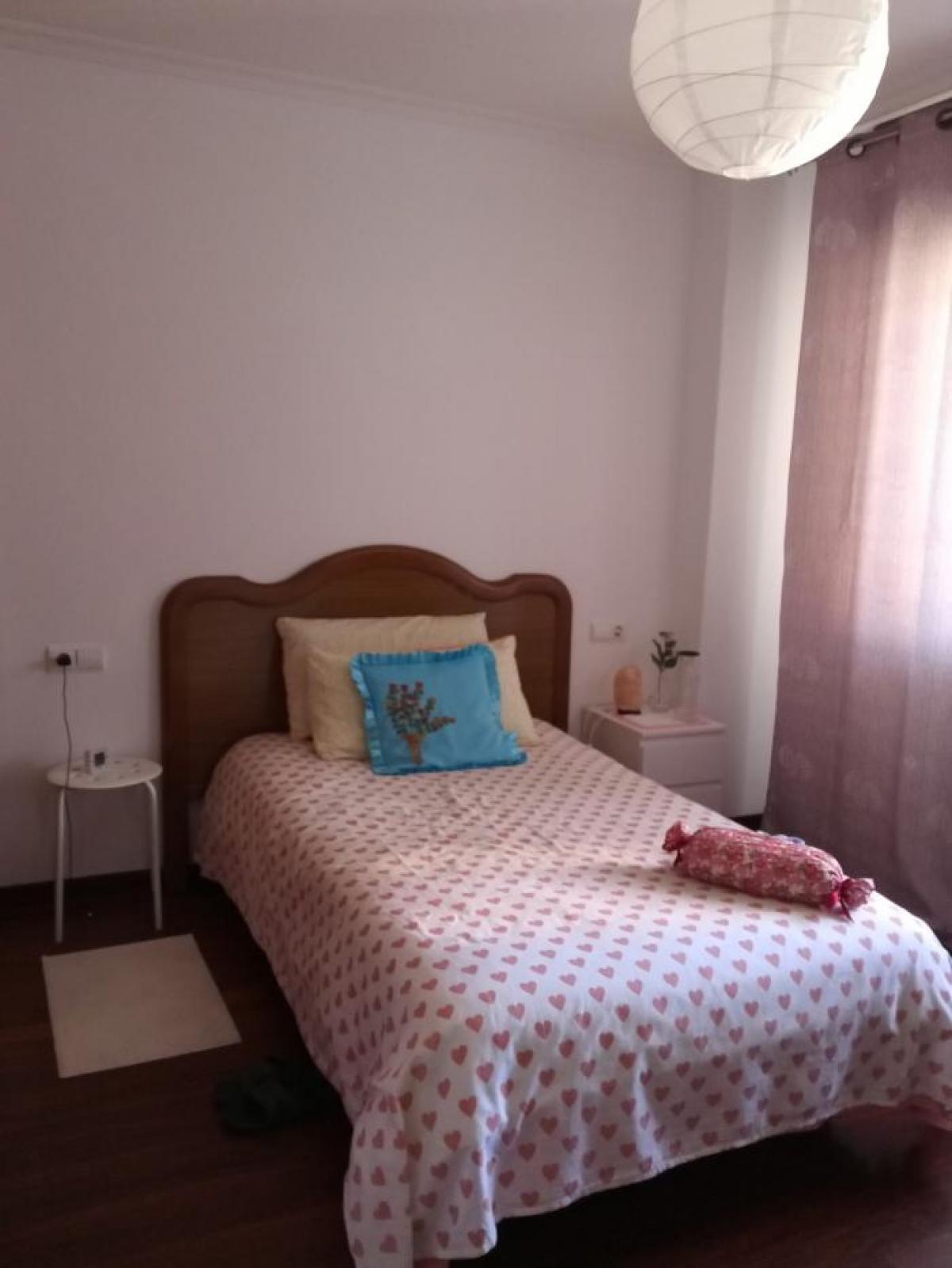 Picture of Apartment For Rent in Vigo, Asturias, Spain