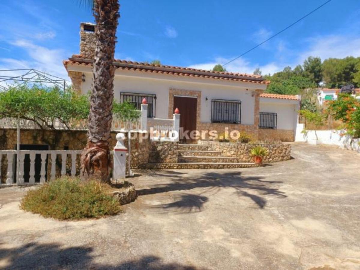 Picture of Home For Sale in Chiva, Valencia, Spain