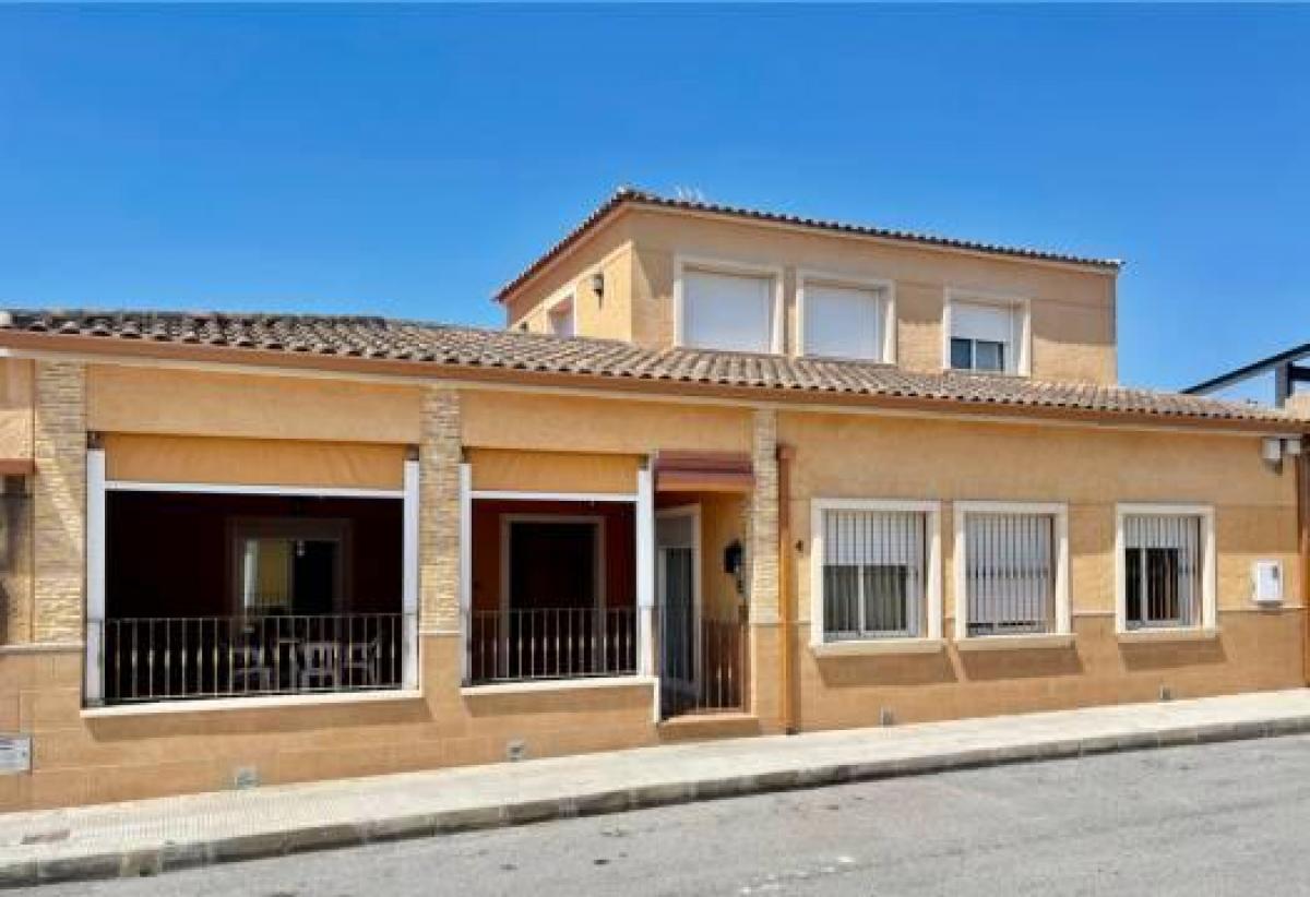 Picture of Villa For Sale in Catral, Alicante, Spain