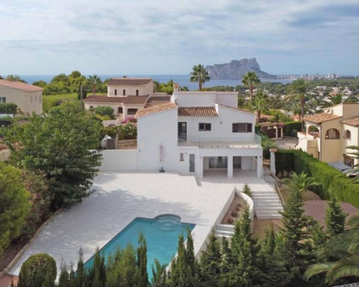 Picture of Villa For Sale in Benissa Costa, Alicante, Spain