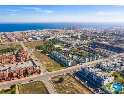 Bungalow For Sale in Torrevieja, Spain