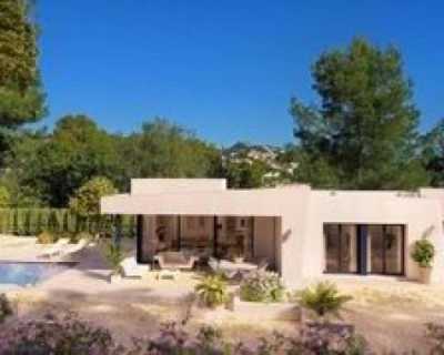 Villa For Sale in Benissa Costa, Spain