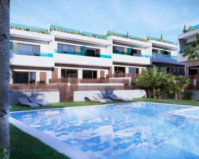 Bungalow For Sale in Torrevieja, Spain