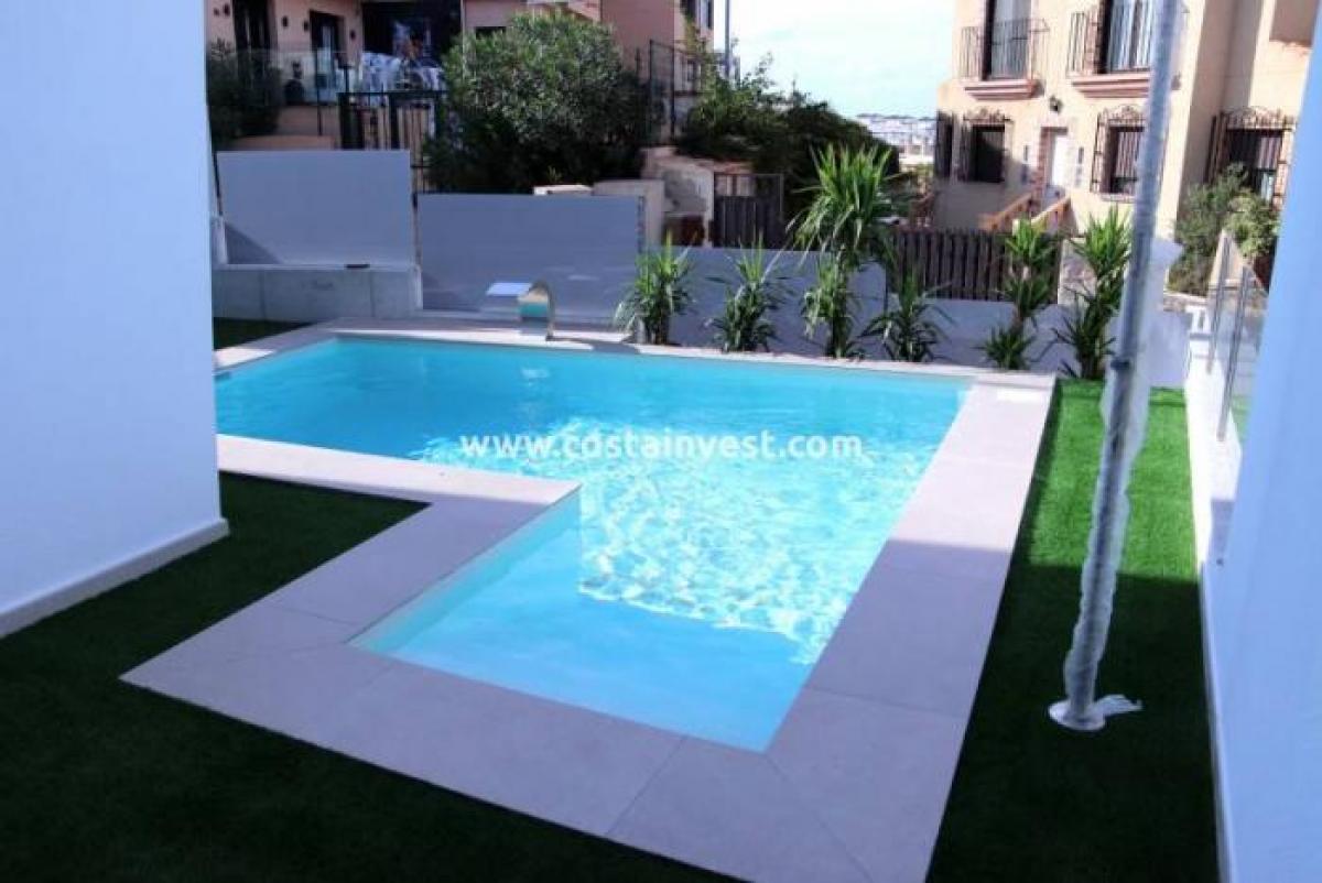 Picture of Villa For Sale in La Mata, Alicante, Spain