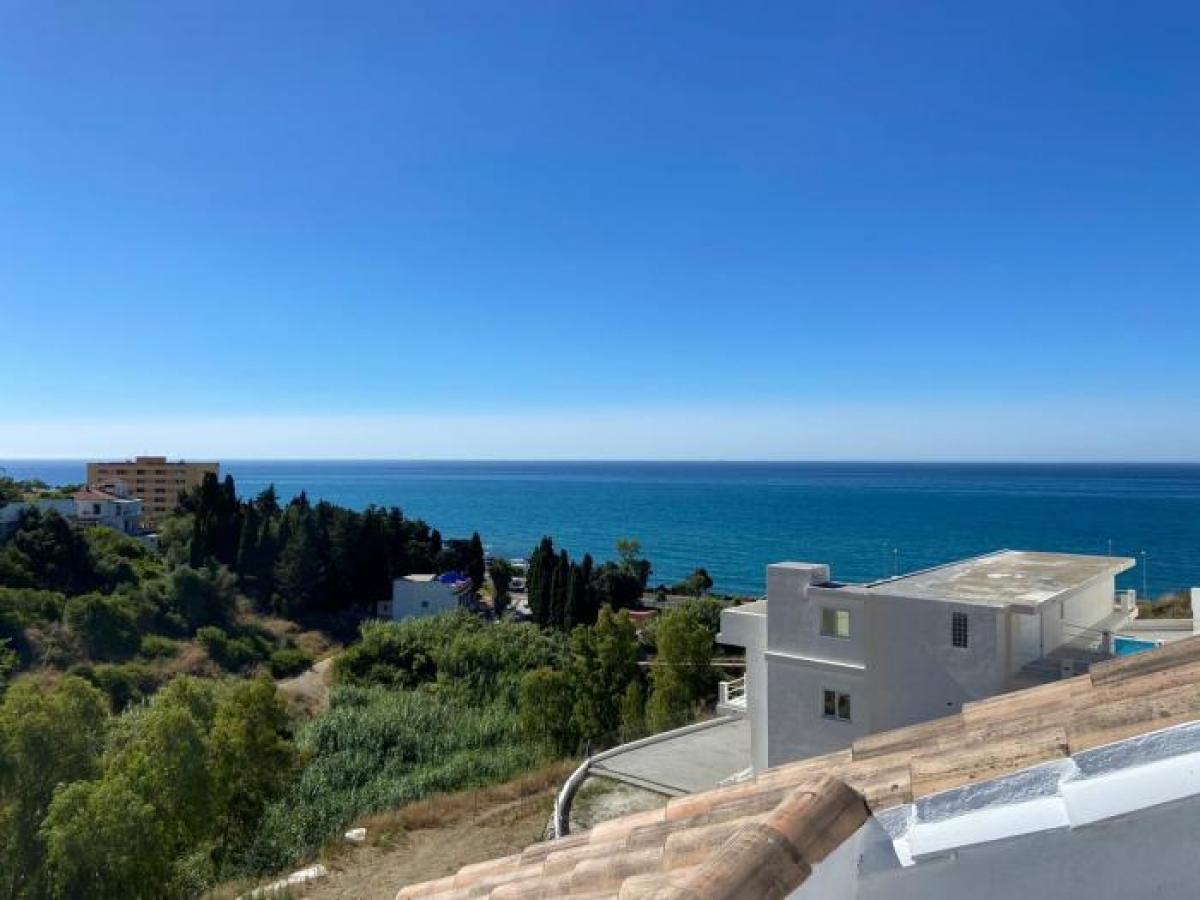 Picture of Apartment For Sale in Benalmadena, Malaga, Spain