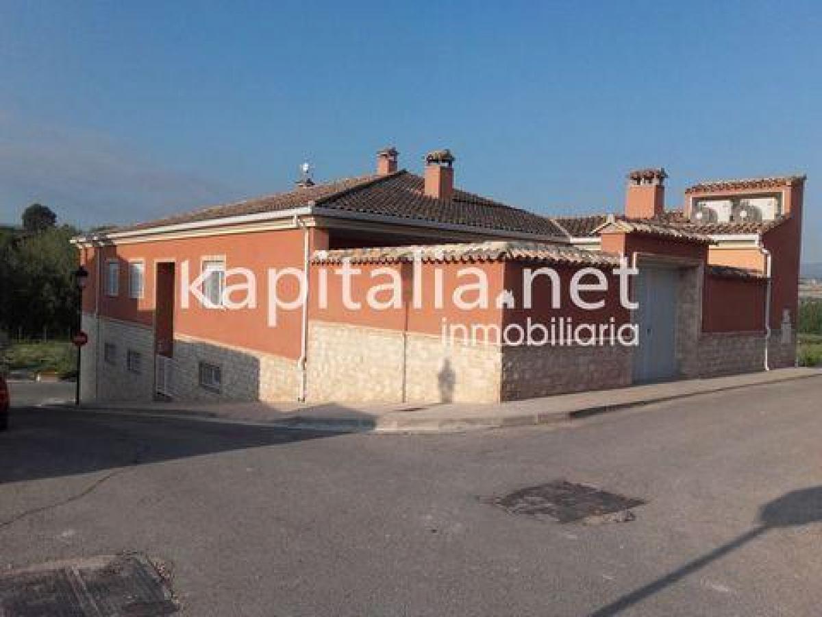 Picture of Home For Sale in Bufali, Valencia, Spain