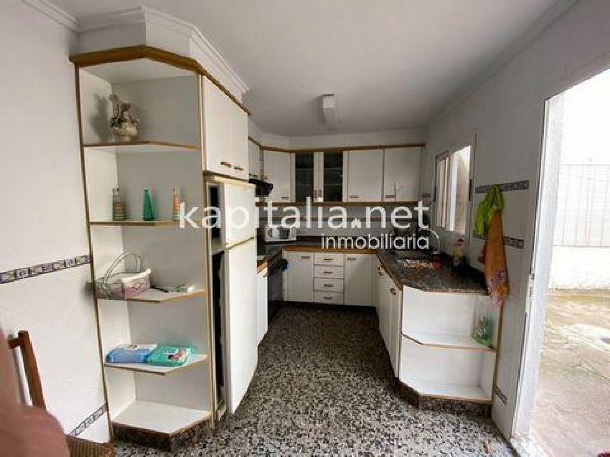 Picture of Home For Sale in Fontanars Dels Alforins, Valencia, Spain