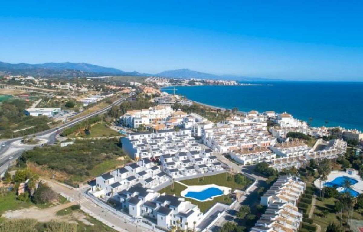 Picture of Apartment For Sale in Estepona, Malaga, Spain