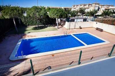 Bungalow For Sale in Pilar De La Horadada, Spain