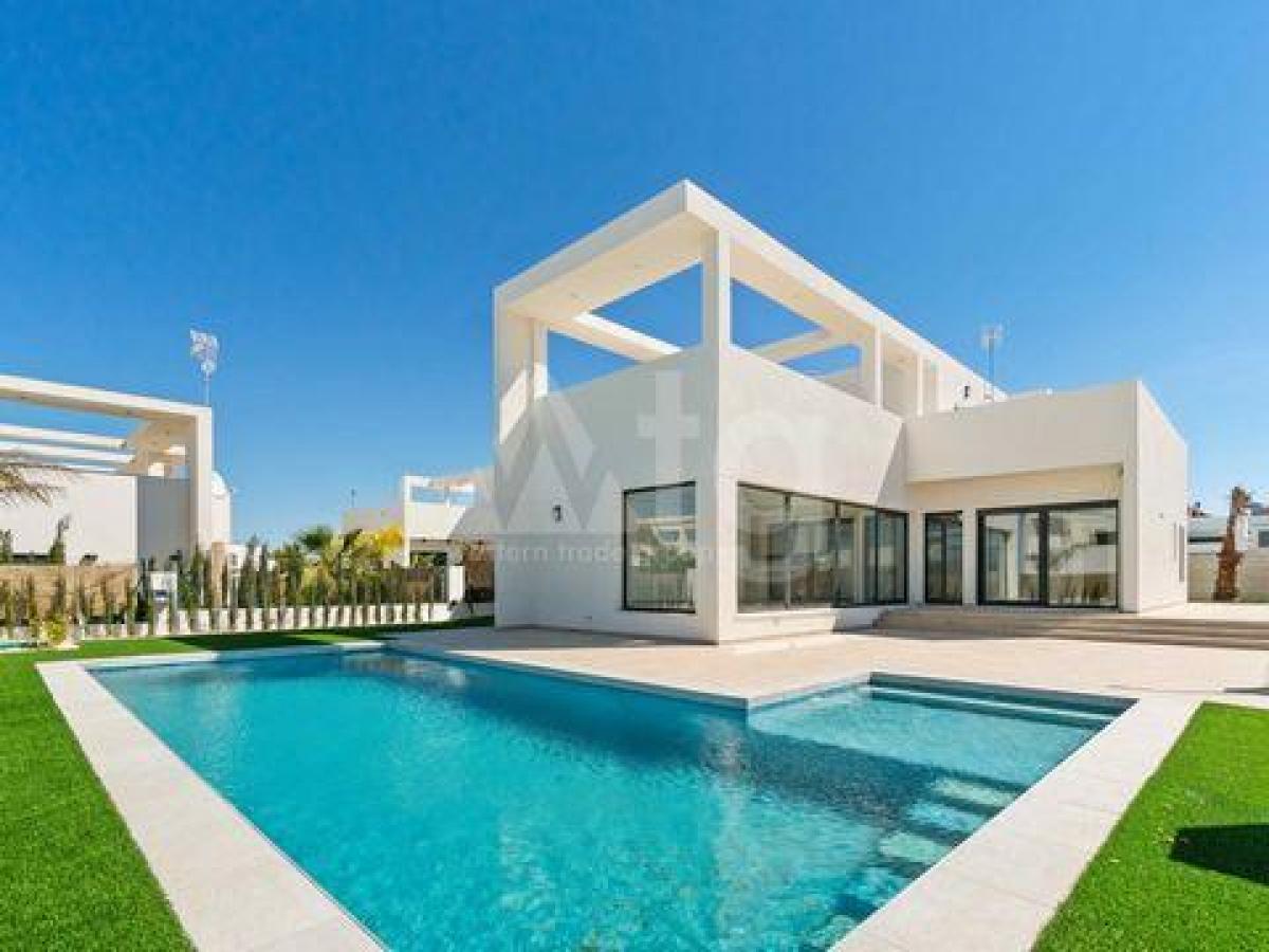 Picture of Villa For Sale in Benijofar, Alicante, Spain