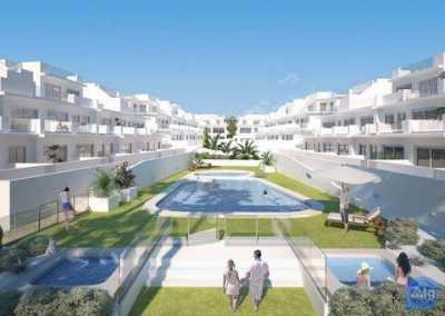 Condo For Sale in Santa Pola, Spain