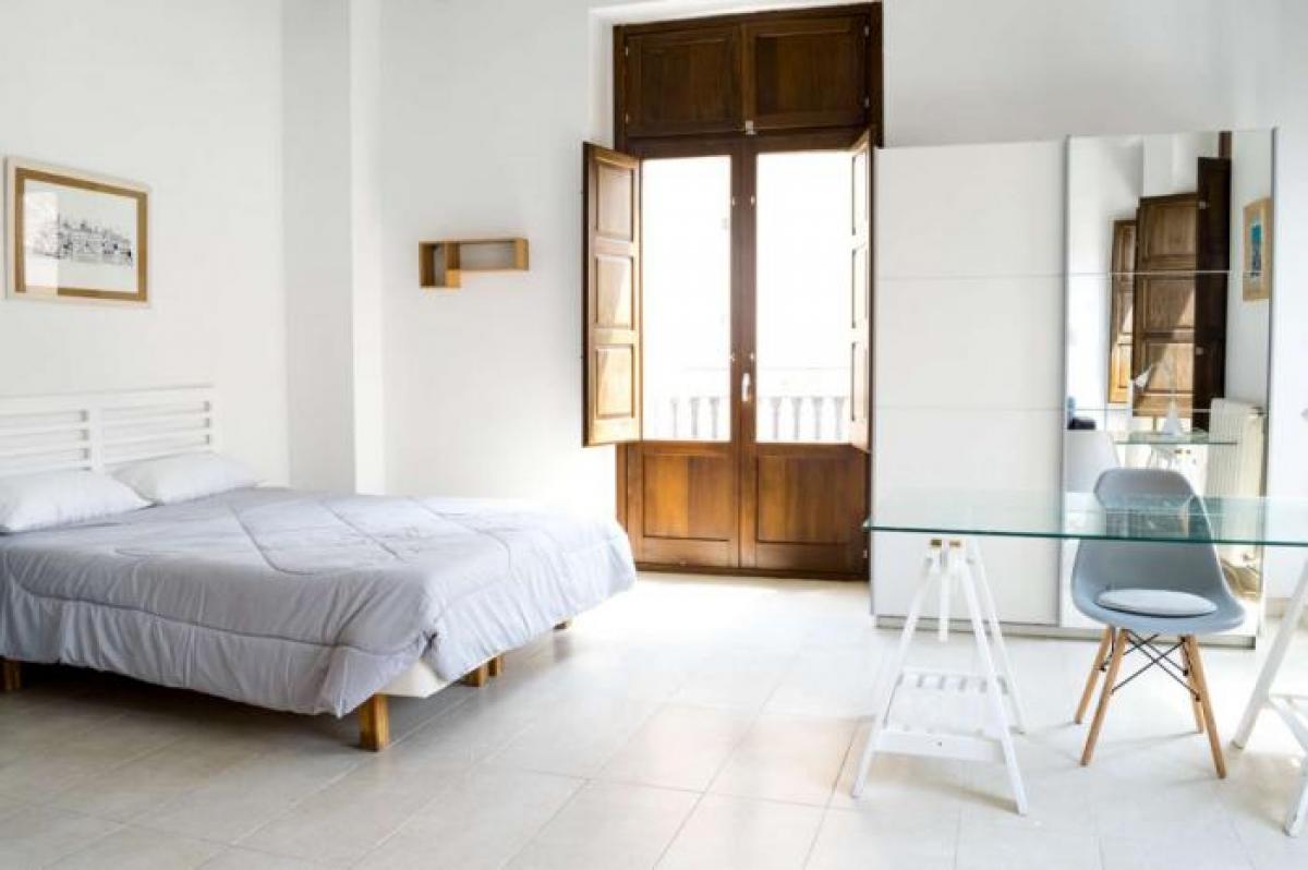 Picture of Apartment For Rent in Valencia, Valencia, Spain