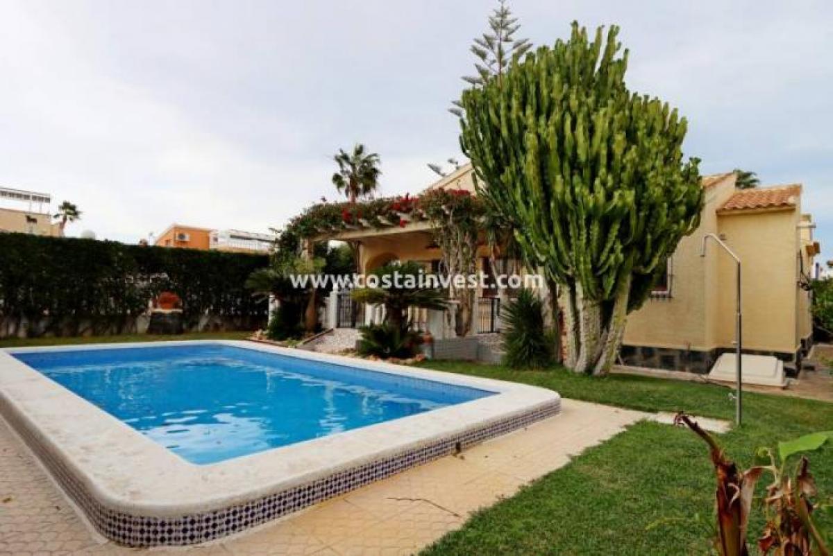 Picture of Villa For Sale in Orihuela Costa, Alicante, Spain