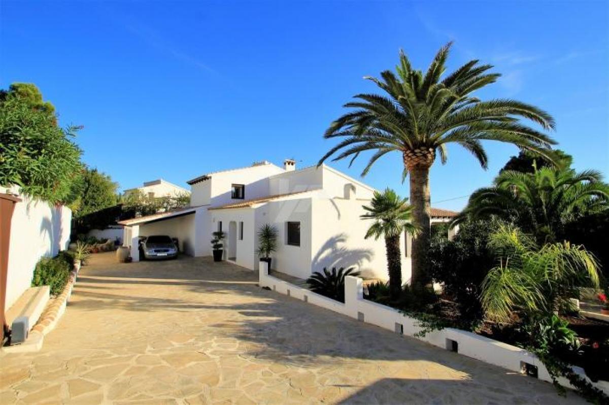 Picture of Villa For Sale in Moraira, Alicante, Spain