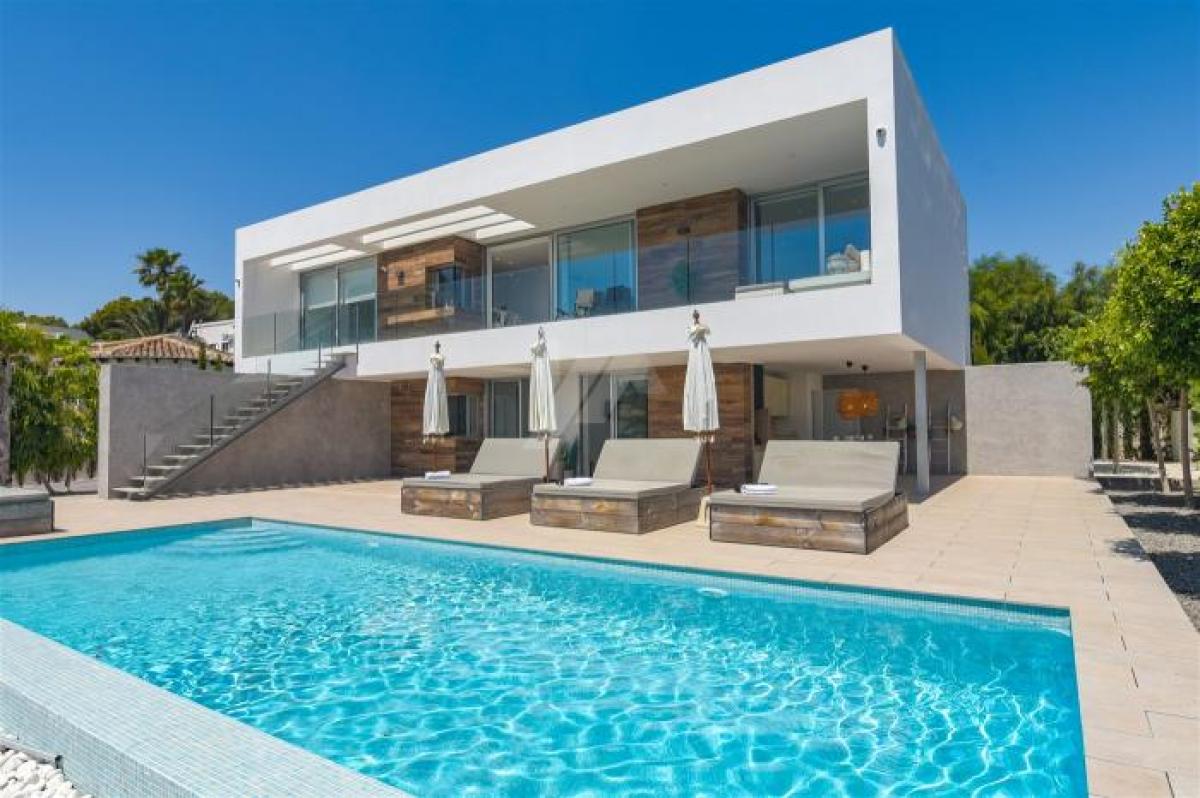 Picture of Villa For Sale in Moraira, Alicante, Spain