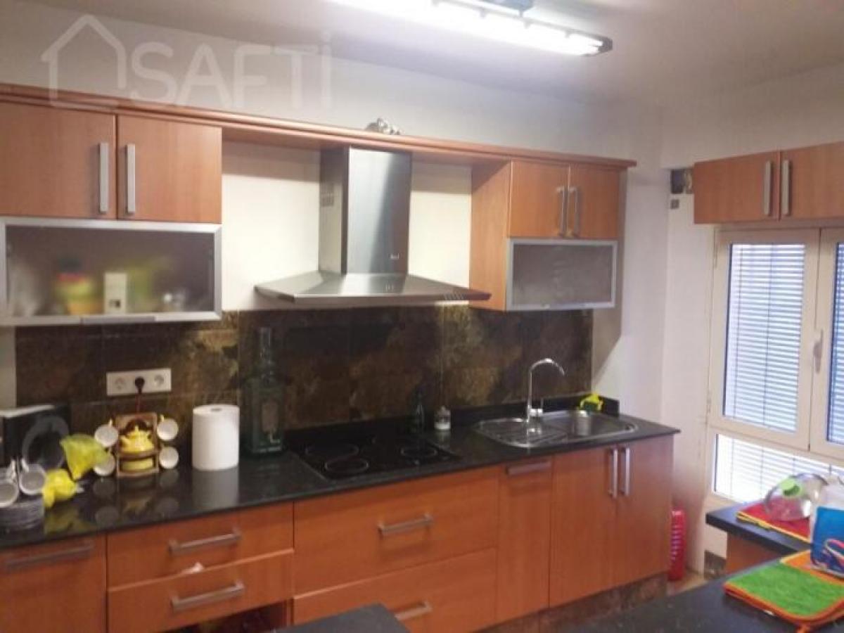 Picture of Apartment For Sale in Yecla, Murcia, Spain