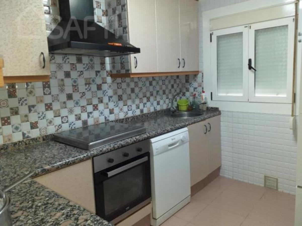 Picture of Apartment For Sale in Yecla, Murcia, Spain