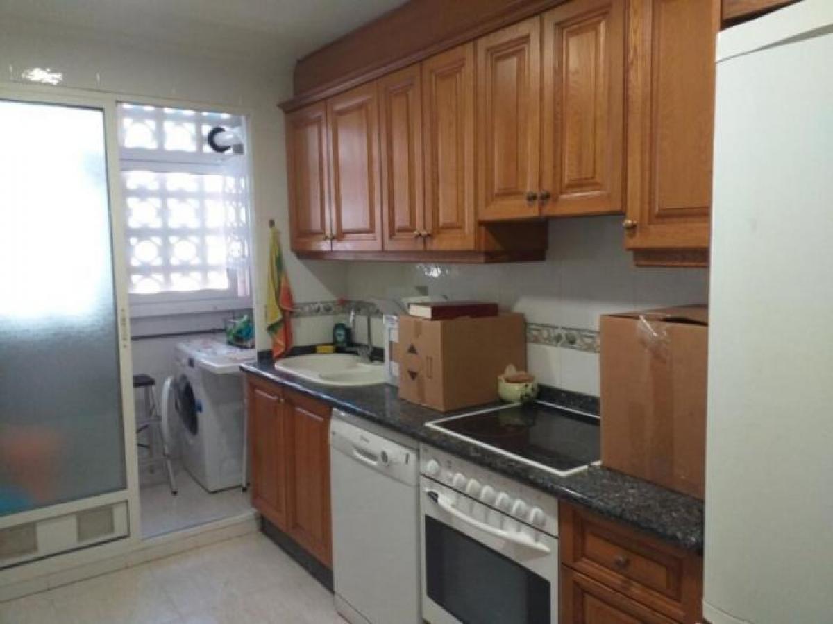 Picture of Apartment For Sale in Yecla, Murcia, Spain