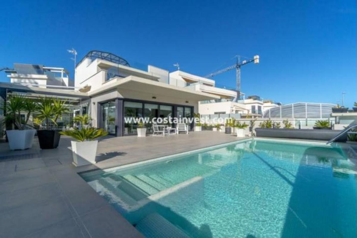 Picture of Villa For Sale in Orihuela Costa, Alicante, Spain