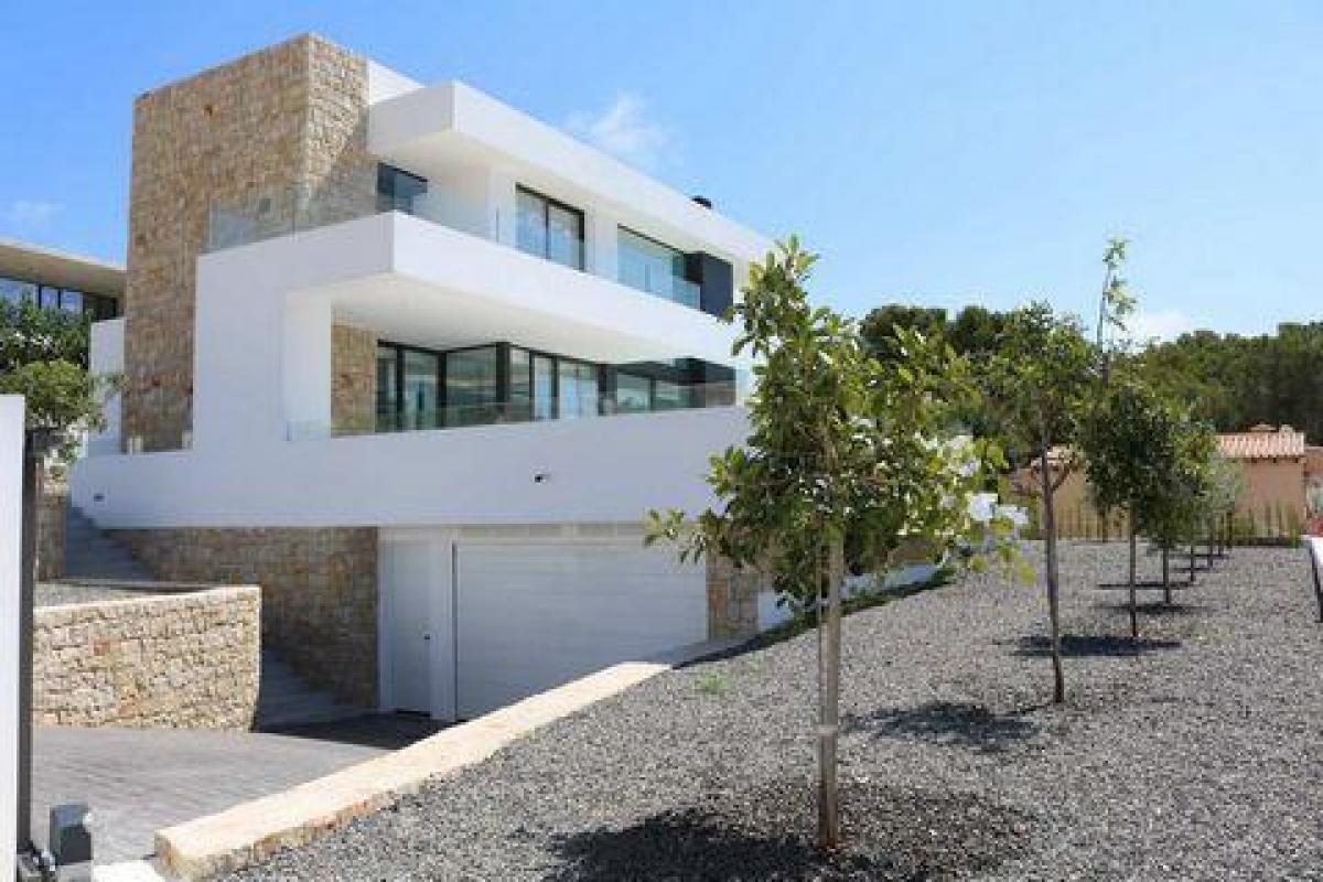 Picture of Villa For Sale in Moraira, Alicante, Spain