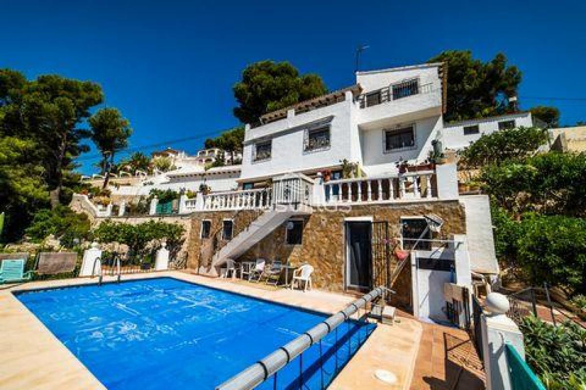 Picture of Villa For Sale in Moraira, Alicante, Spain