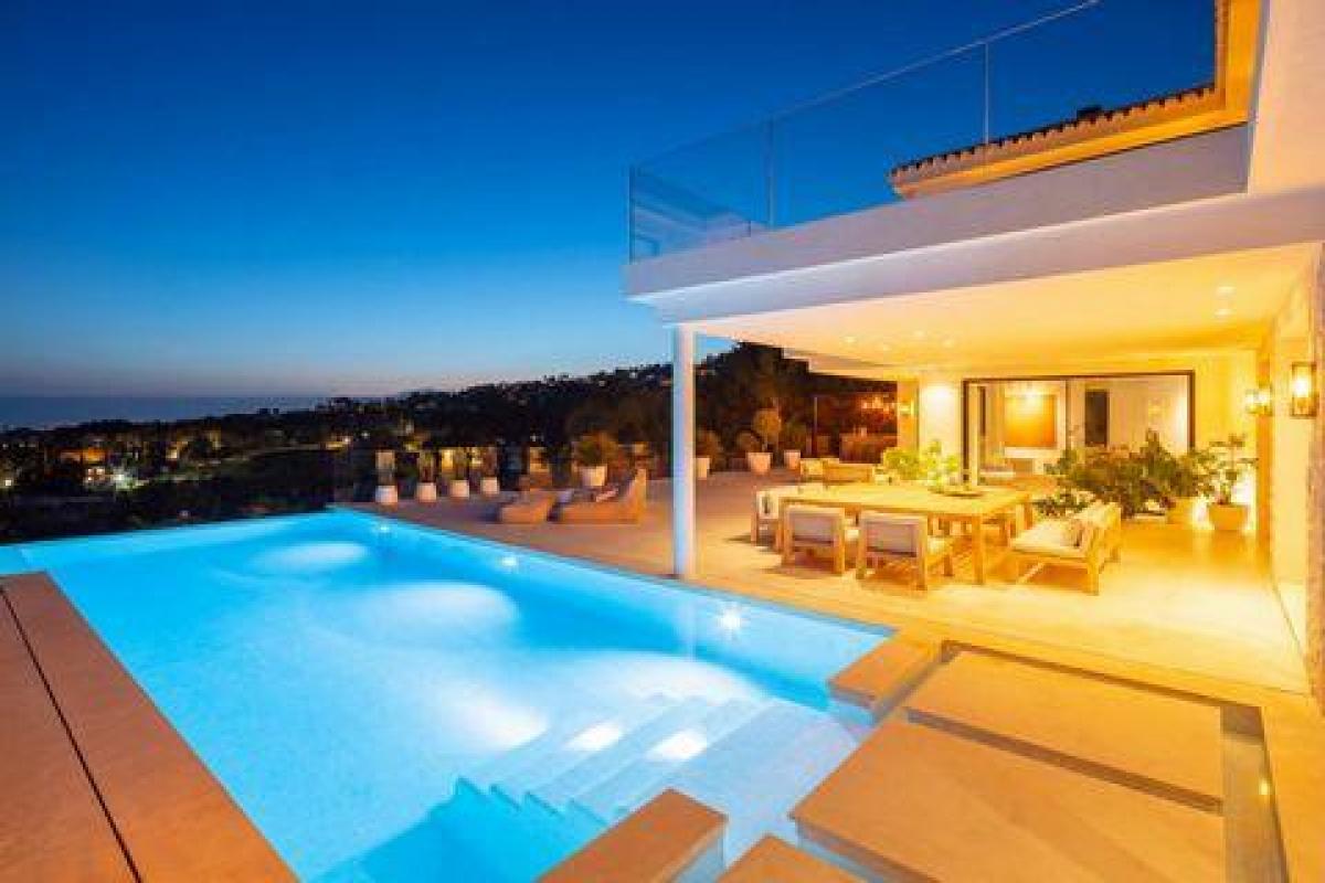 Picture of Villa For Sale in Marbella, Andalusia, Spain