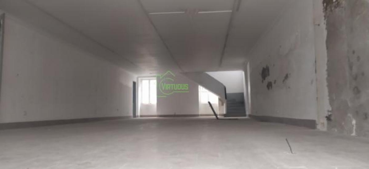 Picture of Retail For Rent in Porto, , Portugal