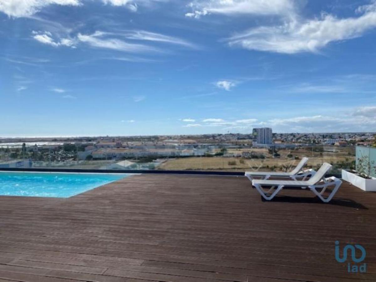 Picture of Apartment For Sale in Faro, Algarve, Portugal