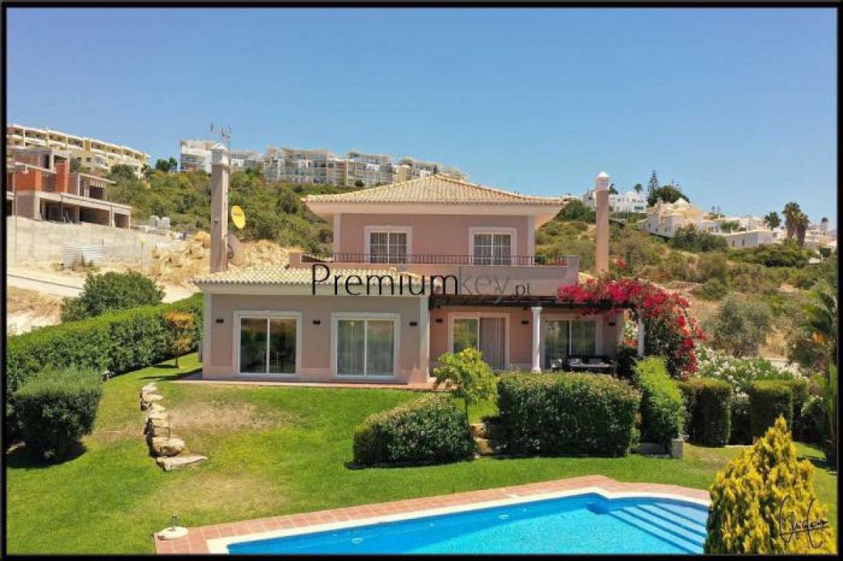 Picture of Home For Sale in Albufeira, Algarve, Portugal