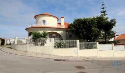 Home For Sale in Seixal, Portugal