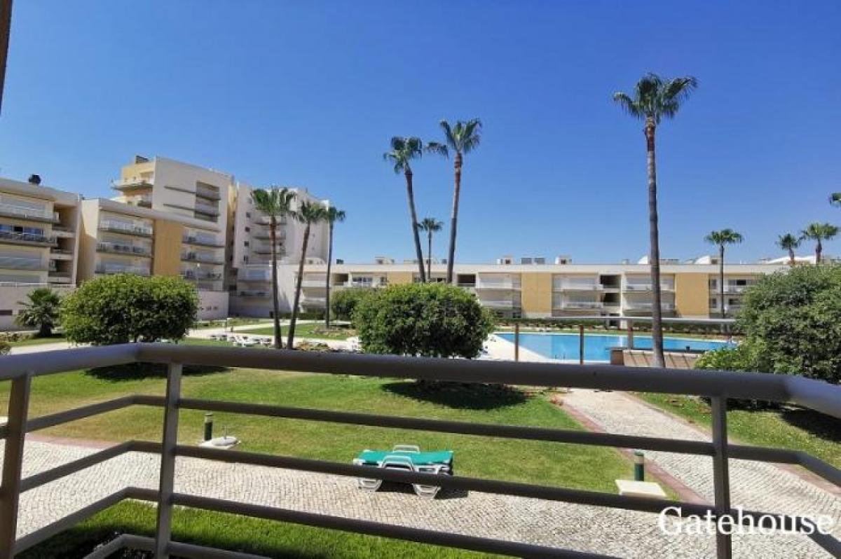 Picture of Apartment For Sale in Vilamoura, Algarve, Portugal