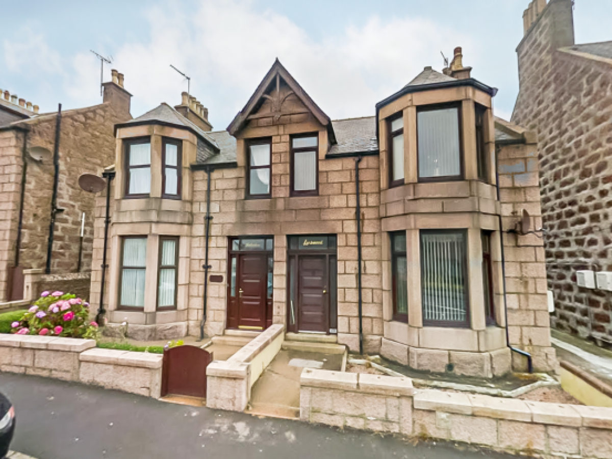 Picture of Home For Sale in Peterhead, Aberdeenshire, United Kingdom