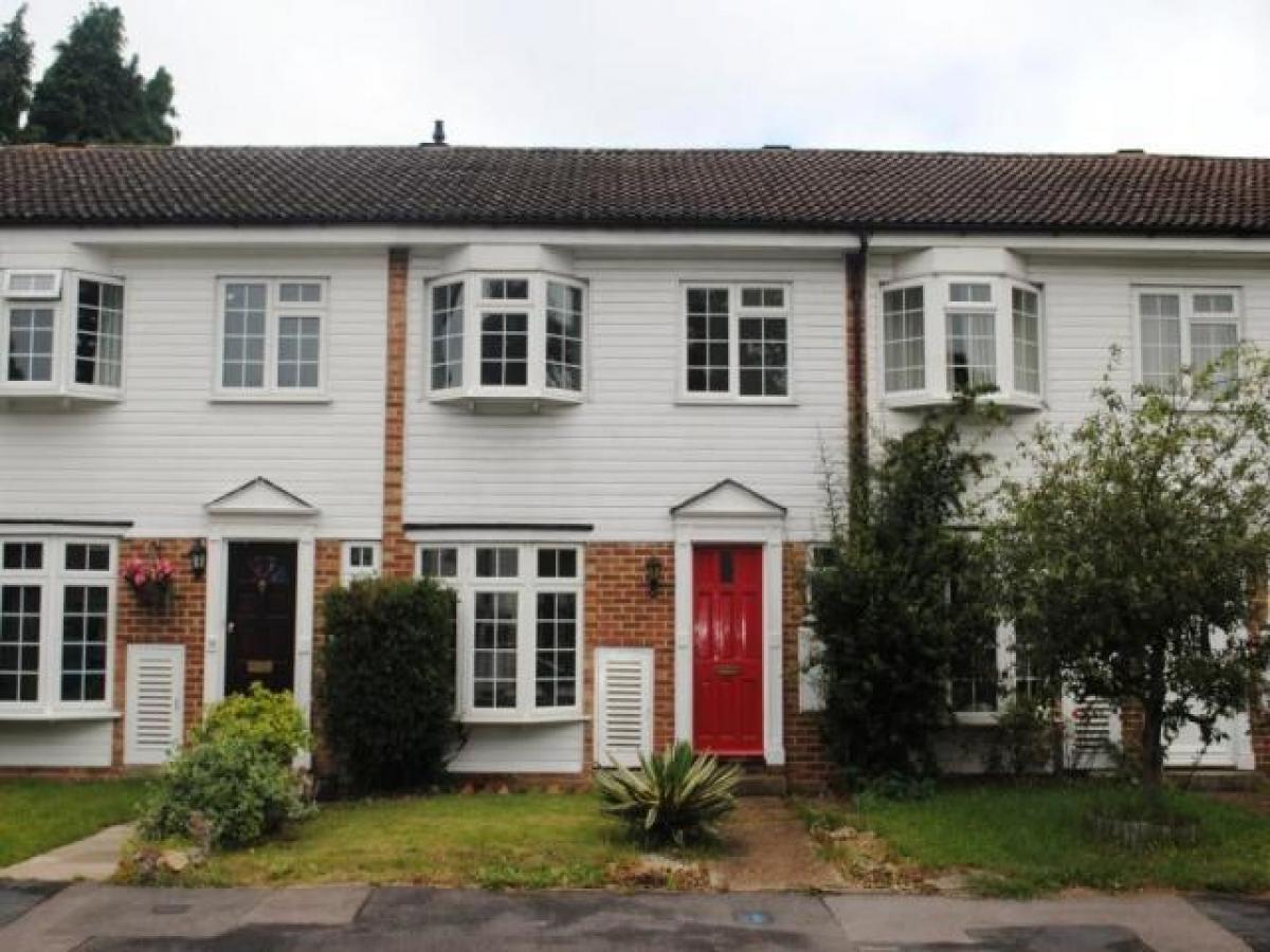 Picture of Home For Rent in Woking, Surrey, United Kingdom