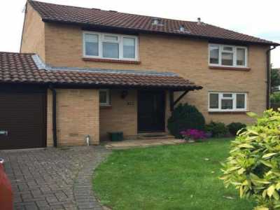 Home For Rent in Woking, United Kingdom