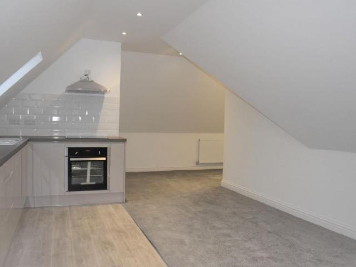 Picture of Apartment For Rent in Broadstairs, Kent, United Kingdom